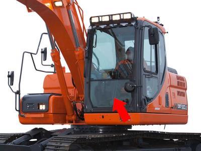 лобовое стекло, нижнее DOOSAN DX140LC-5, DX160LC-5, DX180LC-5 на технике 