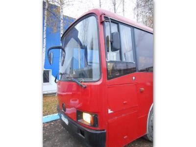 лобовое стекло ЛАЗ (LAZ) 1414-01 лобовое стекло ЛАЗ (LAZ) 1414-01