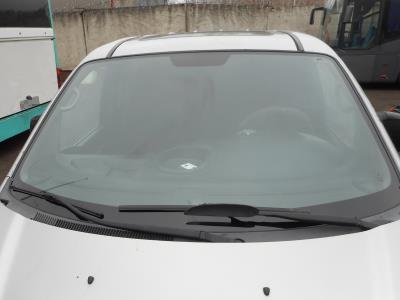 лобовое стекло HYUNDAI STAREX H-1 (1998-2007 г.в.) лобовое стекло HYUNDAI STAREX H-1 (1998-2007 г.в.)