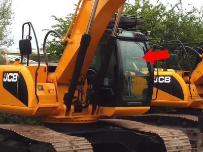 Верхнее лобовое стекло JCB JS 110,115,130,145,160,180,190 экскаватор на технике 