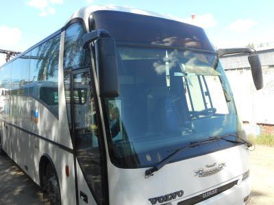 лобовое стекло (нижняя часть) VOLVO B 12 AXEL 50 (1996 г.в.) лобовое стекло (нижняя часть) VOLVO B 12 AXEL 50 (1996 г.в.)