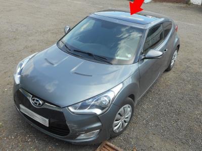 Стекло люка HYUNDAI VELOSTER HB (2012 г.в.) на технике Стекло люка HYUNDAI VELOSTER HB (2012 г.в.) на технике