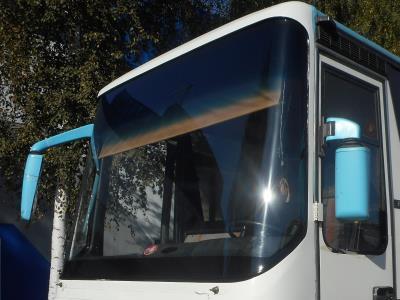 лобовое стекло MAN 362 (1978 г.в.) лобовое стекло MAN 362 (1978 г.в.)