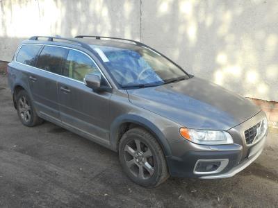 Лобовое стекло VOLVO S80 седан (2007 г.в.) на технике 