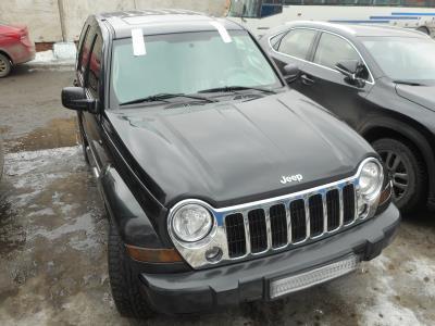 лобовое стекло JEEP CHEROKEE внедорожник (2001-2007 г.в.) на технике 