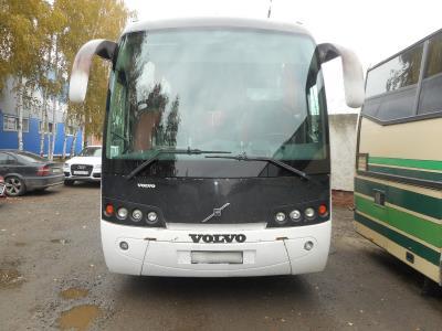 лобовое стекло VOLVO CARRUS на технике лобовое стекло VOLVO CARRUS на технике