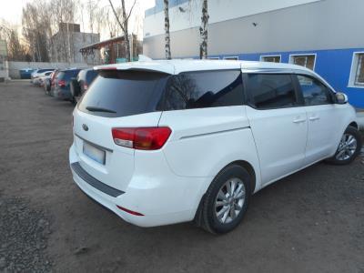 Правое/ левое заднее боковое корпусное стекло KIA CARNIVAL (2015-2019 г.в.) на технике 