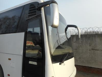 лобовое стекло MAN A51 (2001 г.в.) на технике лобовое стекло MAN A51 (2001 г.в.) на технике