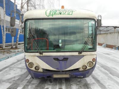 лобовое стекло ГОЛАЗ (GOLAZ) 4244 на технике лобовое стекло ГОЛАЗ (GOLAZ) 4244 на технике