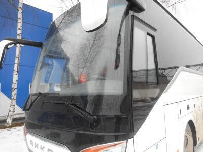 Лобовое стекло AN KAI HFF612KA (2018 г.в.) на технике Лобовое стекло AN KAI HFF612KA (2018 г.в.) на технике