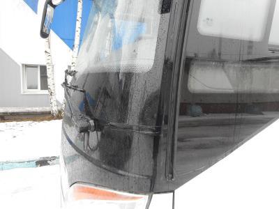 Лобовое стекло AN KAI HFF612KA (2018 г.в.) на технике Лобовое стекло AN KAI HFF612KA (2018 г.в.) на технике