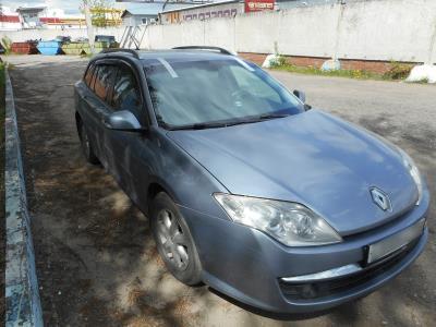 Лобовое стекло RENAULT 	LAGUNA III (2007-2015 г.в.) на технике 