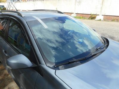 Лобовое стекло RENAULT LAGUNA III (2007-2015 г.в.) на технике Лобовое стекло RENAULT LAGUNA III (2007-2015 г.в.) на технике