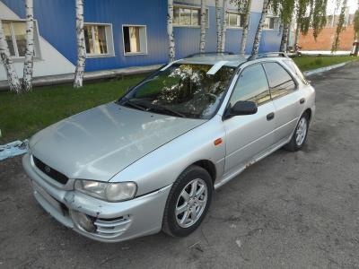 лобовое стекло SUBARU IMPREZA EST (1992-2000 г.в.) на технике лобовое стекло SUBARU IMPREZA EST (1992-2000 г.в.) на технике