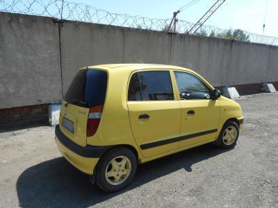 Заднее стекло HYUNDAI ATOS PRIME НВ (2000 г.в.) на технике 