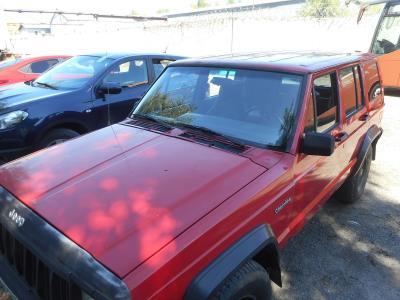 лобовое стекло JEEP CHEROKEE внедорожник (1984-2001 г.в.) на технике 