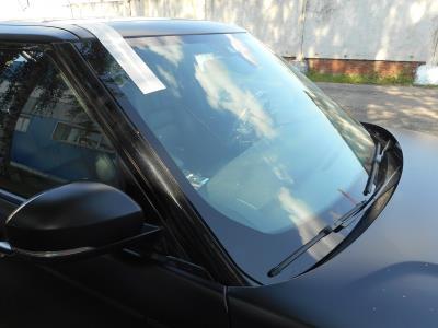 Лобовое стекло LAND ROVER RANGE ROVER VOGUE L405 (с 2013 гв г.в.) на технике Лобовое стекло LAND ROVER RANGE ROVER VOGUE L405 (с 2013 гв г.в.) на технике