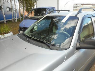 лобовое стекло LAND ROVER FREELANDER (1998-2006 г.в.) на технике лобовое стекло LAND ROVER FREELANDER (1998-2006 г.в.) на технике