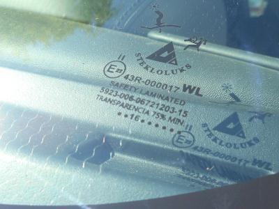 Лобовое стекло LAND ROVER RANGE ROVER SPORT внедорожник (2007-2013 г.в.)  маркировка и нити обогрева