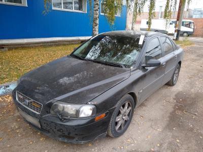 лобовое стекло VOLVO S80 седан (1998-2005 г.в.) на технике 