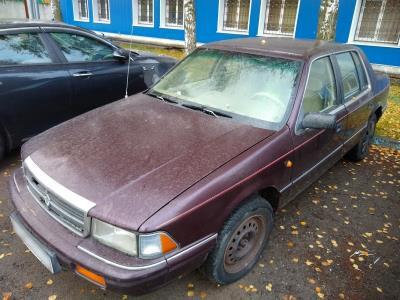 лобовое стекло PLYMOUTH ACCLAIM седан (1991 г.в.) на технике лобовое стекло PLYMOUTH ACCLAIM седан (1991 г.в.) на технике