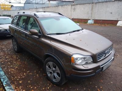 лобовое стекло VOLVO XC90 внедорожник (2002-2014 г.в.) на технике 