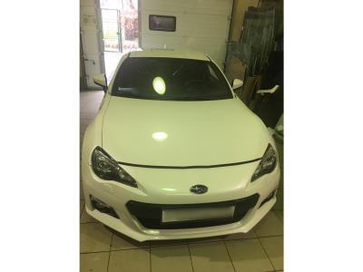 Лобовое стекло SUBARU BRZ купе (2012-2016 г.в.) на технике 