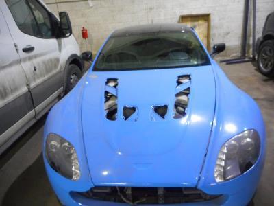 лобовое стекло ASTON MARTIN ASTON MARTIN (2009-2011 г.в.) на технике лобовое стекло ASTON MARTIN ASTON MARTIN (2009-2011 г.в.) на технике