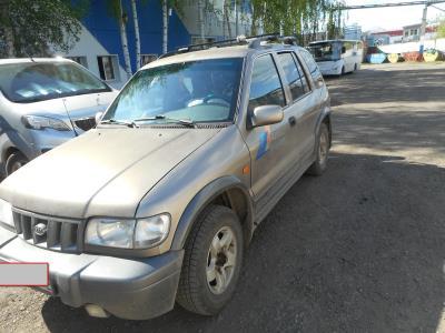 лобовое стекло KIA SPORTAGE I (1993-2004 г.в.) на технике 