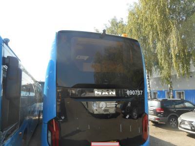 Заднее стекло MAN LION`S COACH R07 (2019 г.в.) на технике Заднее стекло MAN LION`S COACH R07 (2019 г.в.) на технике