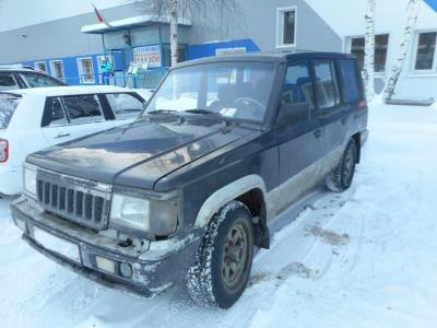 лобовое стекло SSANGYONG KORANDO внедорожник (-1995 г.в.) на технике лобовое стекло SSANGYONG KORANDO внедорожник (-1995 г.в.) на технике