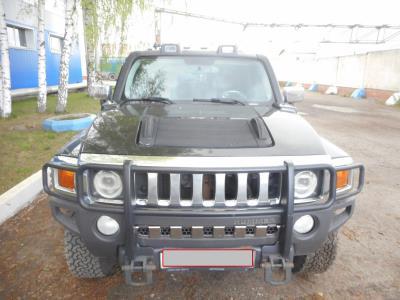 лобовое стекло HUMMER III внедорожник (2005 г.в.) на технике лобовое стекло HUMMER III внедорожник (2005 г.в.) на технике