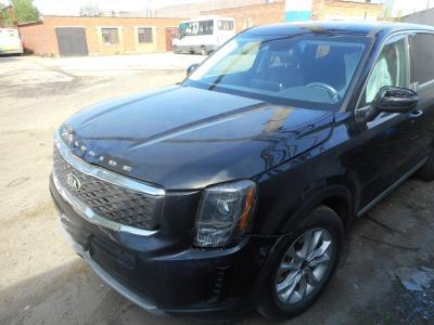 Лобовое стекло KIA TELLURIDE (2019 г.в.) на технике Лобовое стекло KIA TELLURIDE (2019 г.в.) на технике
