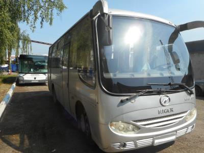 лобовое стекло HIGER 6720 на технике лобовое стекло HIGER 6720 на технике