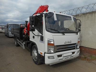 Лобовое стекло JAC N 120 (2019 г.в.) на технике 