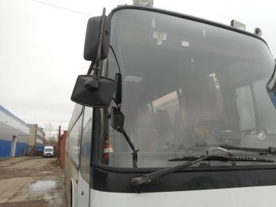 лобовое стекло VOLVO B 10 CARRUS (1990 г.в.) на технике лобовое стекло VOLVO B 10 CARRUS (1990 г.в.) на технике