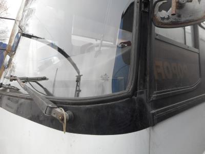 лобовое стекло VOLVO B 10 CARRUS (1990 г.в.) на технике лобовое стекло VOLVO B 10 CARRUS (1990 г.в.) на технике