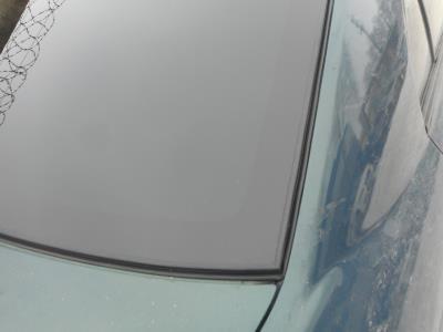 заднее стекло HONDA ACCORD седан (93-98 г.в.) на технике заднее стекло HONDA ACCORD седан (93-98 г.в.) на технике