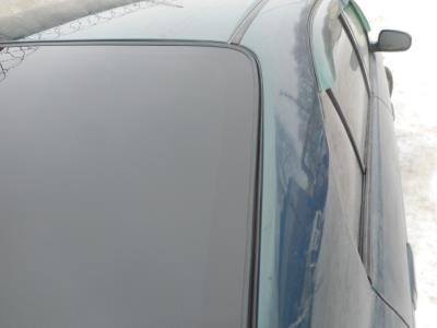 заднее стекло HONDA ACCORD седан (93-98 г.в.) на технике заднее стекло HONDA ACCORD седан (93-98 г.в.) на технике