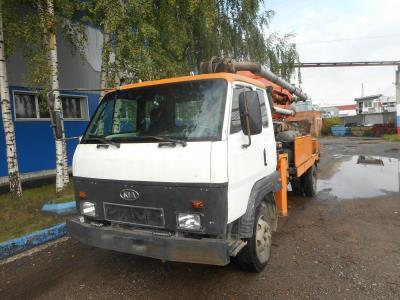 Лобовое стекло KIA RHINO (1998 г.в.) на технике 