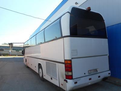 Заднее стекло NEOPLAN 116 122 ВЕРХНЕЕ (1974-0981 г.в.) на технике 