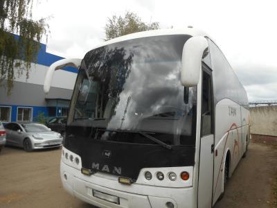 лобовое стекло VOLVO B 12 SIDERAL (2000 г.в.) на технике 