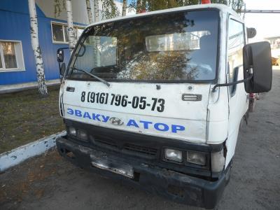 лобовое стекло HYUNDAI H-250 (1998 г.в.) на технике 