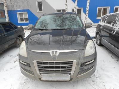 Лобовое стекло LUXGEN 7 U22T (2015 г.в.) на технике Лобовое стекло LUXGEN 7 U22T (2015 г.в.) на технике