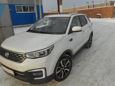 Лобовое стекло CHANGAN CS55 (2021 г.в.) на технике Лобовое стекло CHANGAN CS55 (2021 г.в.) на технике
