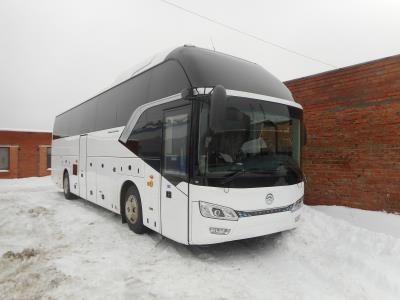 Лобовое нижнее стекло GOLDEN DRAGON XML 6126JR (2023 г.в.) на технике Лобовое нижнее стекло GOLDEN DRAGON XML 6126JR (2023 г.в.) на технике