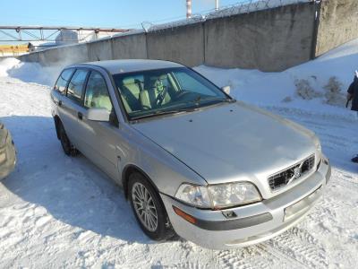 лобовое стекло VOLVO S40 / V40 EST (1996- 2004 г.в.) на технике 