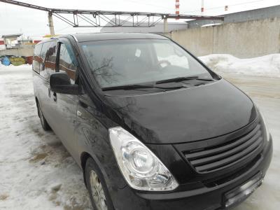 Стекло люка переднее HYUNDAI STAREX H-1 (2007-нв г.в.) на технике Стекло люка переднее HYUNDAI STAREX H-1 (2007-нв г.в.) на технике