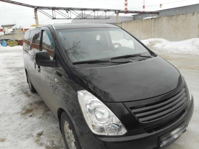 Стекло люка переднее HYUNDAI STAREX H-1 (2007-нв г.в.) на технике 