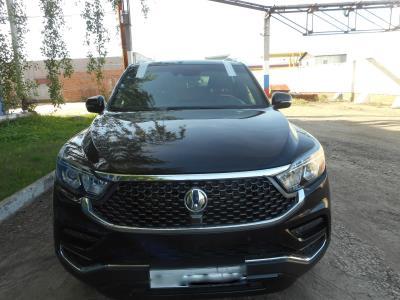 Лобовое стекло SSANGYONG REXTON (с 2017 по нв г.в.) на технике Лобовое стекло SSANGYONG REXTON (с 2017 по нв г.в.) на технике